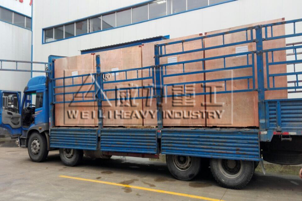 搖臂鉆床廠家裝車(chē)裝備發(fā)貨